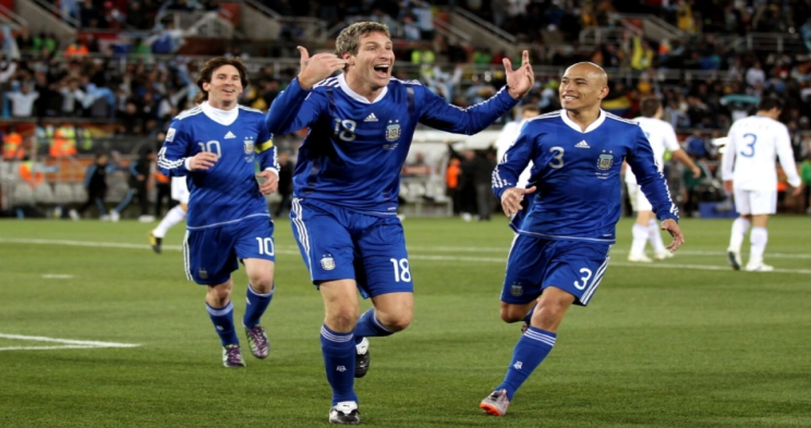 费基尔vsUMF拿尔维克直播_多频道费基尔vsUMF拿尔维克直播_在线观看费基尔vsUMF拿尔维克直播-24直播